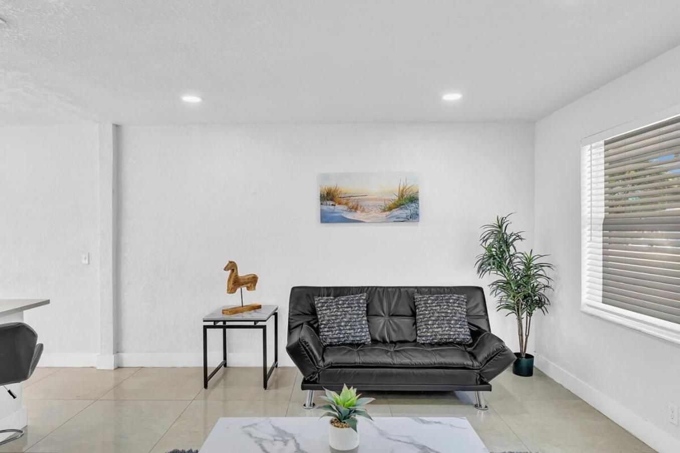 2 Bdrm Modern House Mins From Beach & Casino Hb1 哈兰代尔海滩 外观 照片