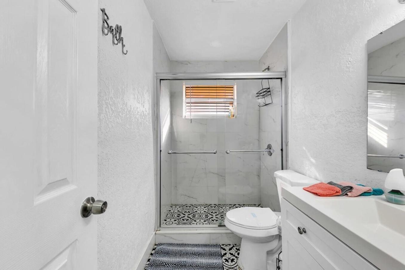 2 Bdrm Modern House Mins From Beach & Casino Hb1 哈兰代尔海滩 外观 照片
